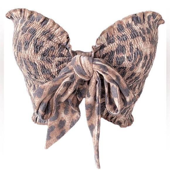 Zenana Outfitters Tops - Zenana Leopard Print Smocked Bandeau w/ Sash - Size XL